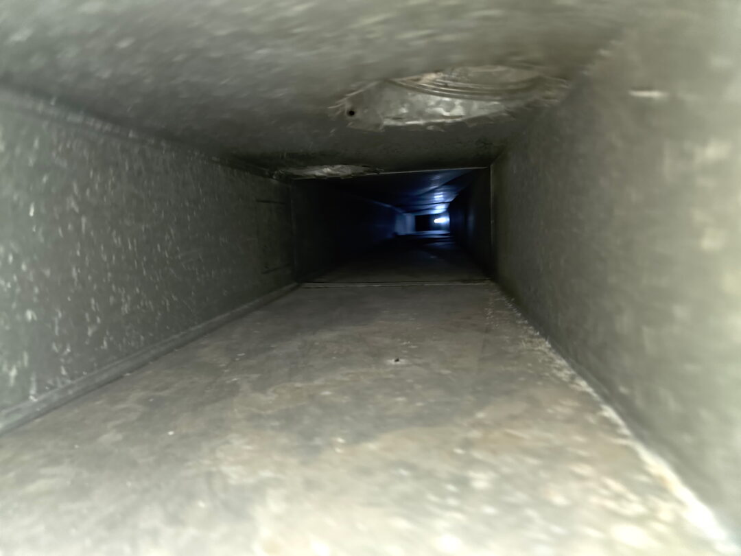 Clean air duct after cleaning